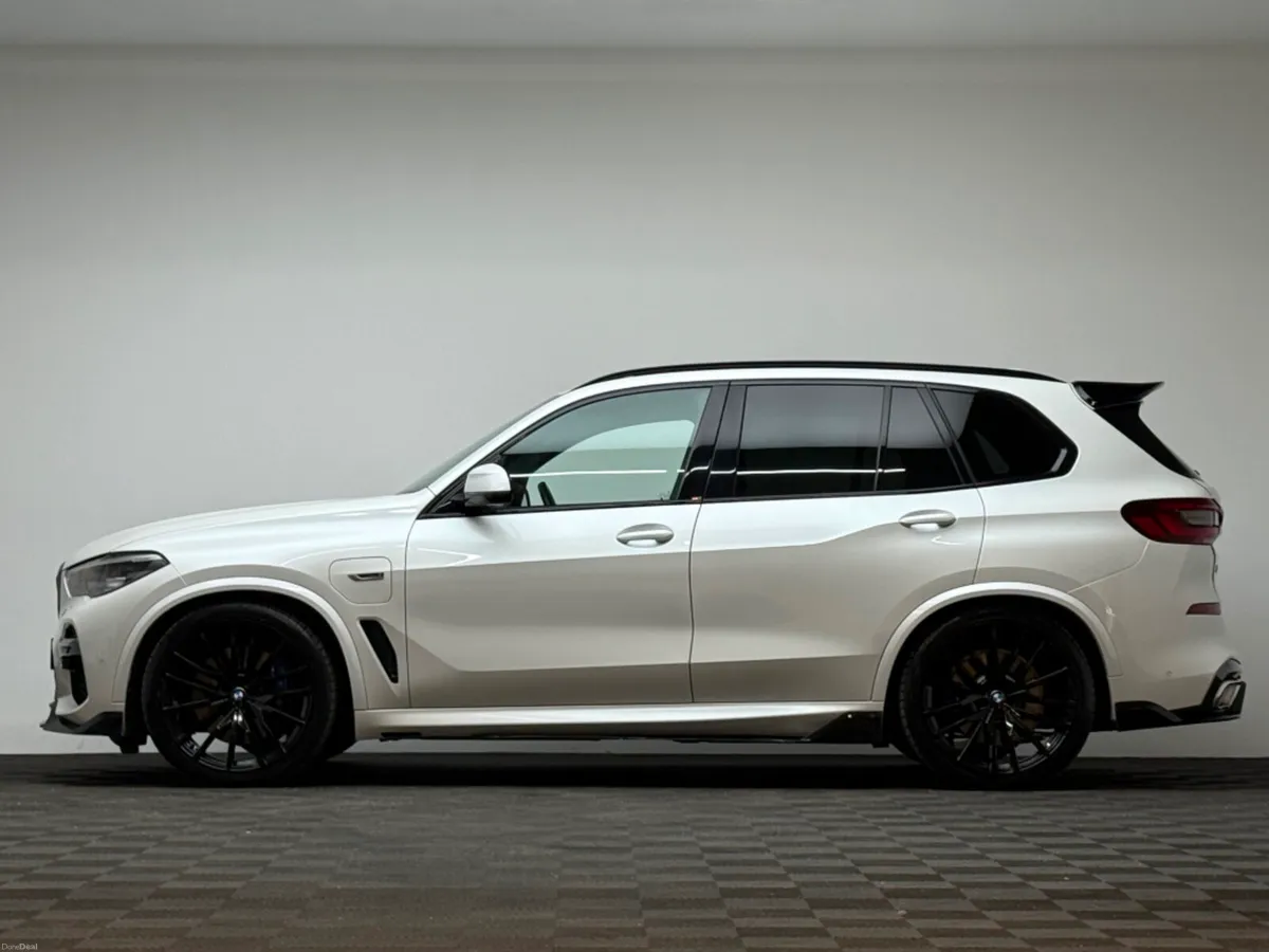 BMW X5 45E M SPORT XDRIVE - Image 4