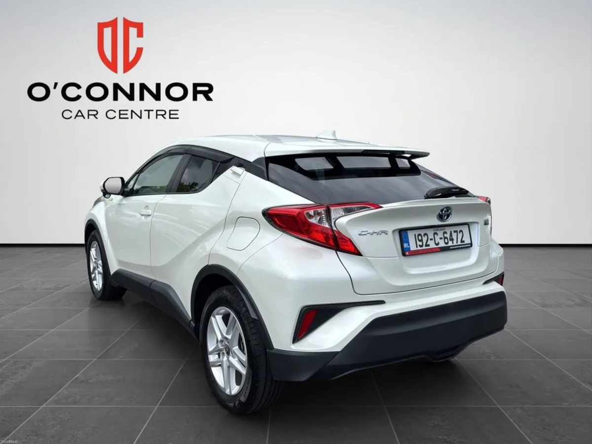 Toyota C-HR Looks like a concept car… just one you - Image 3