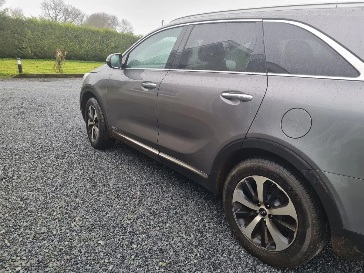 Kia Sorento 2016 - Image 5