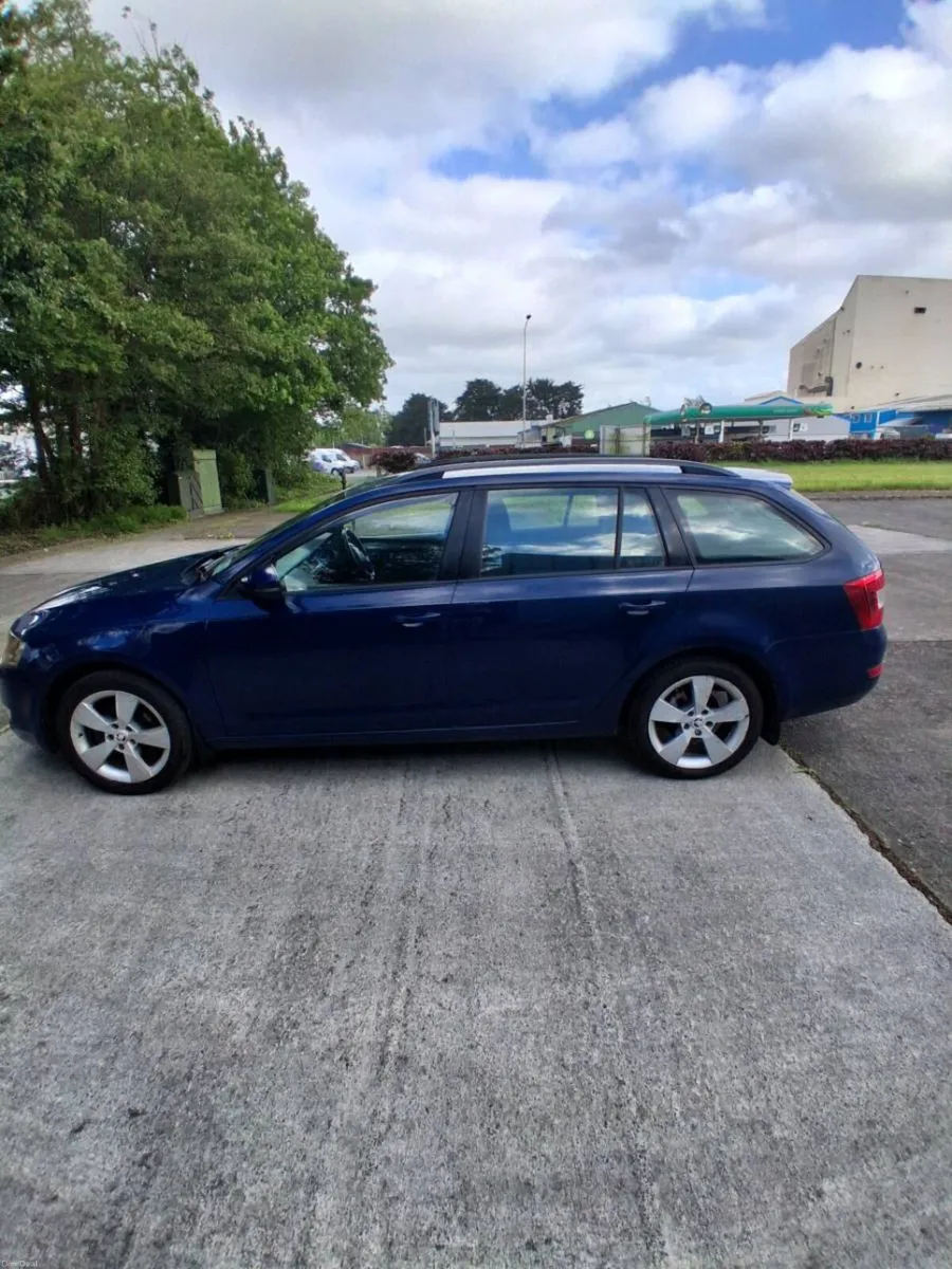 2015 Skoda Octavia Diesel Estate just passed nct - Image 4