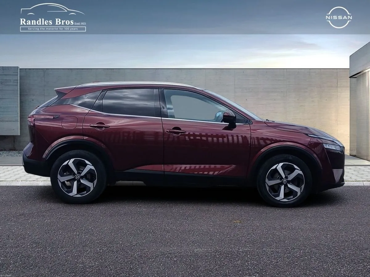 Nissan Qashqai 1.3 PET SV PREMIUM - Image 4