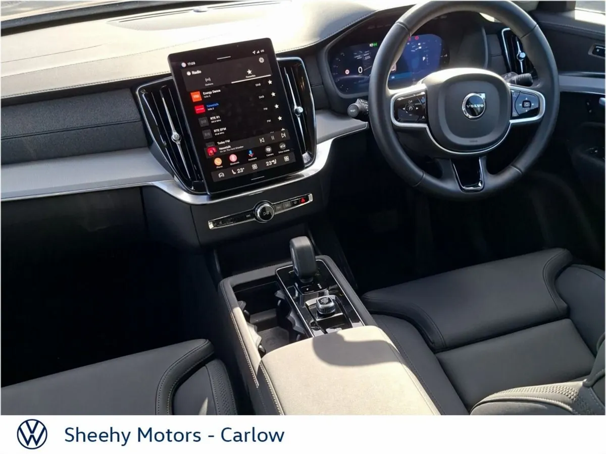 Volvo XC90 2.0Ltr T8 PHEV AWD CORE A/T 7Seater - Image 2