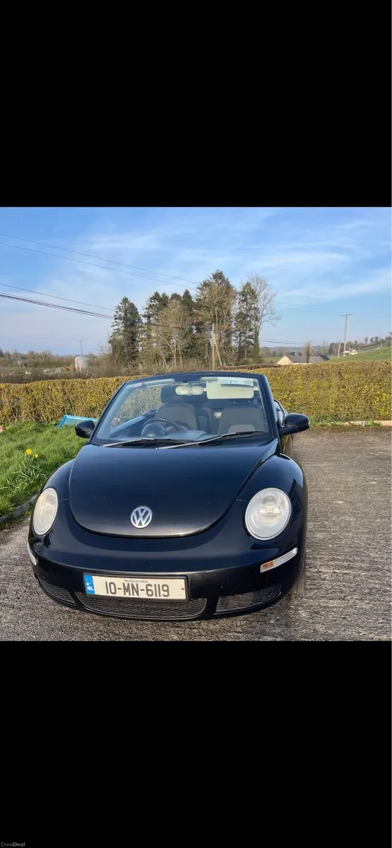 2010 VW Beetle Cabriolet 1.9TDI Diesel Convertible - Image 3