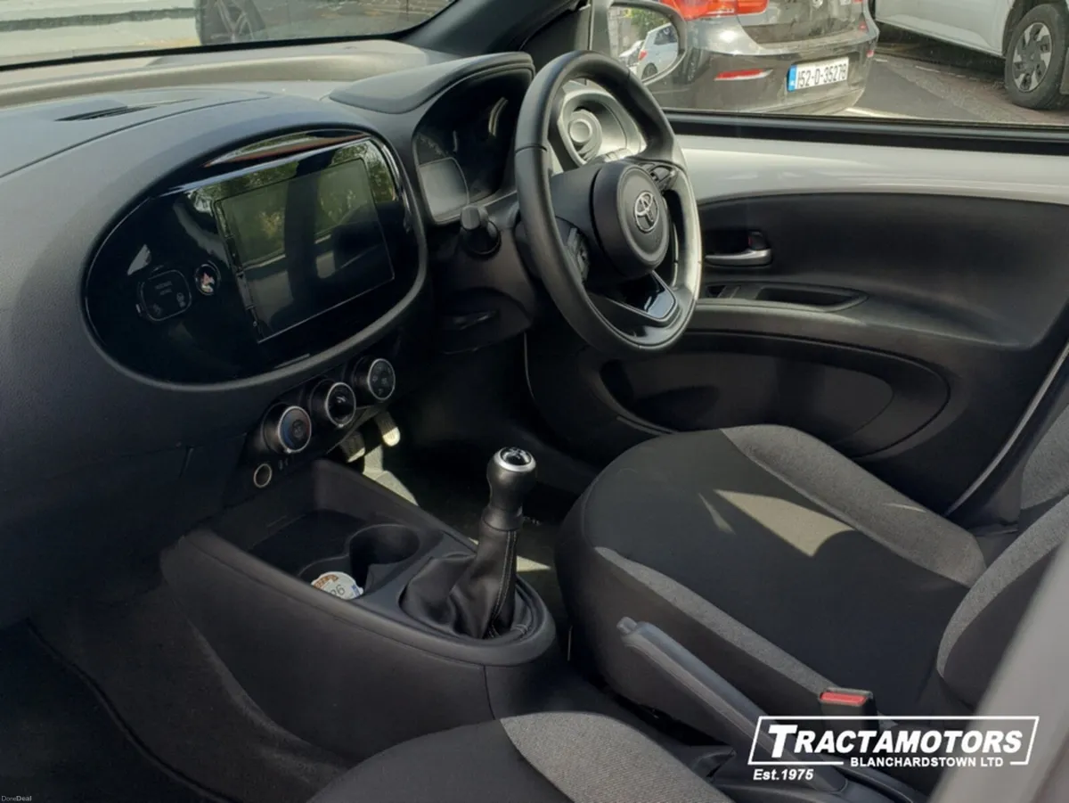 Toyota Aygo X PULSE - Image 4