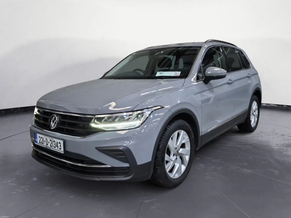 Volkswagen Tiguan LIFE 2.0 TDI MANUAL 6SPEED FWD 1 - Image 1