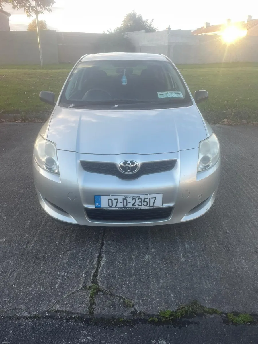 Toyota Auris - Image 2
