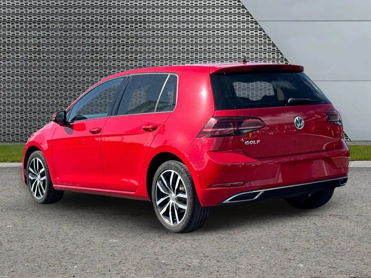 Volkswagen Golf HIGHLINE - Image 3