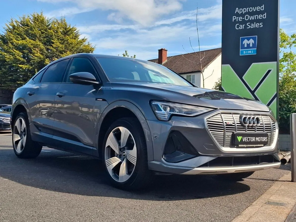 Audi e-tron 55 S-LINE QUATTRO SPORTBACK COUPE - Image 1