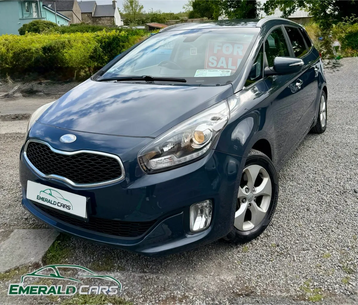 Kia Carens 2013 NCT 02/27 262K KM - Image 2