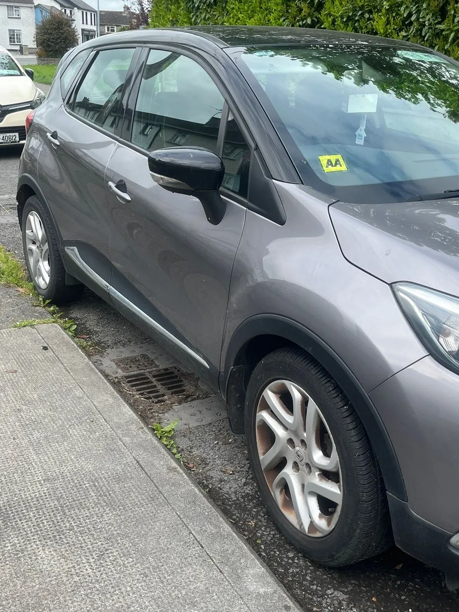 141 Renault Captur - Image 3