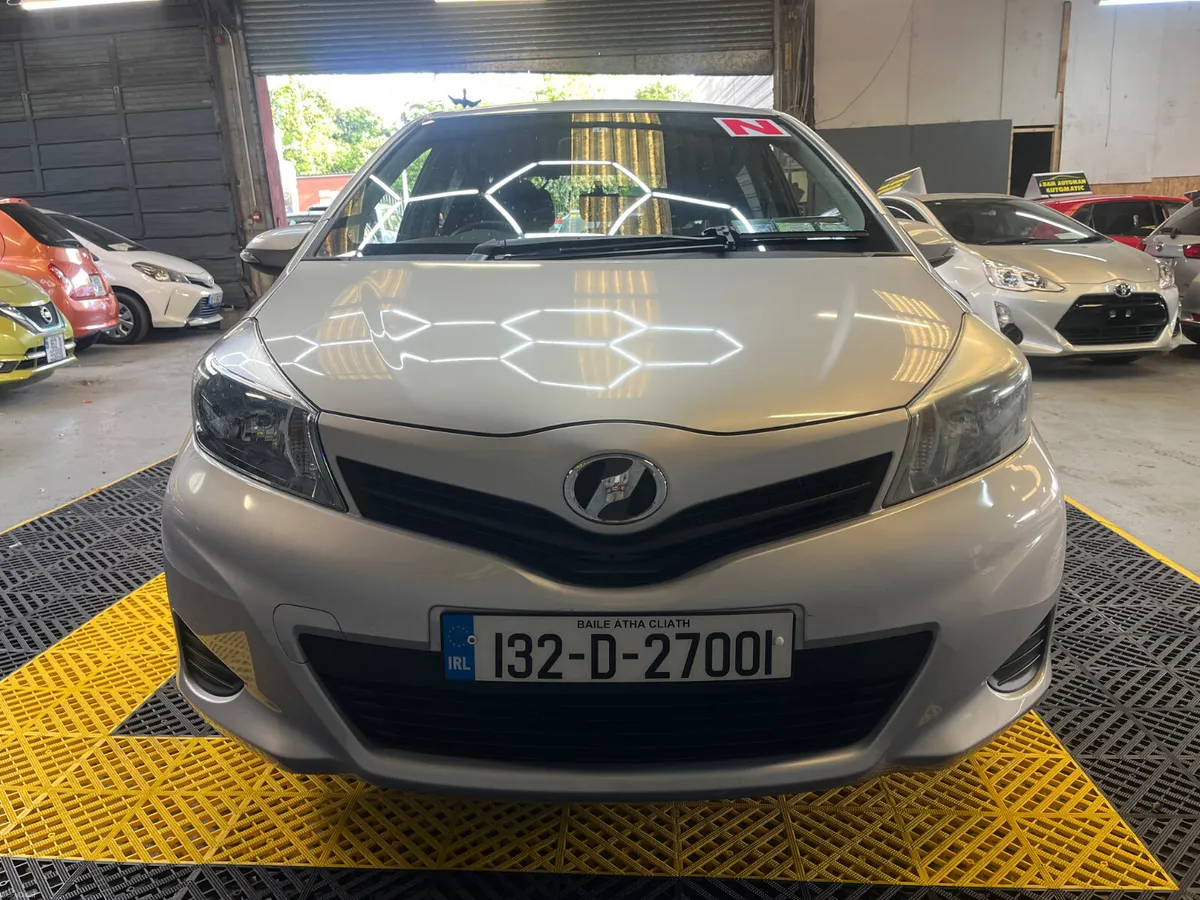 Toyota Vitz 2013 auto low mileage - Image 3