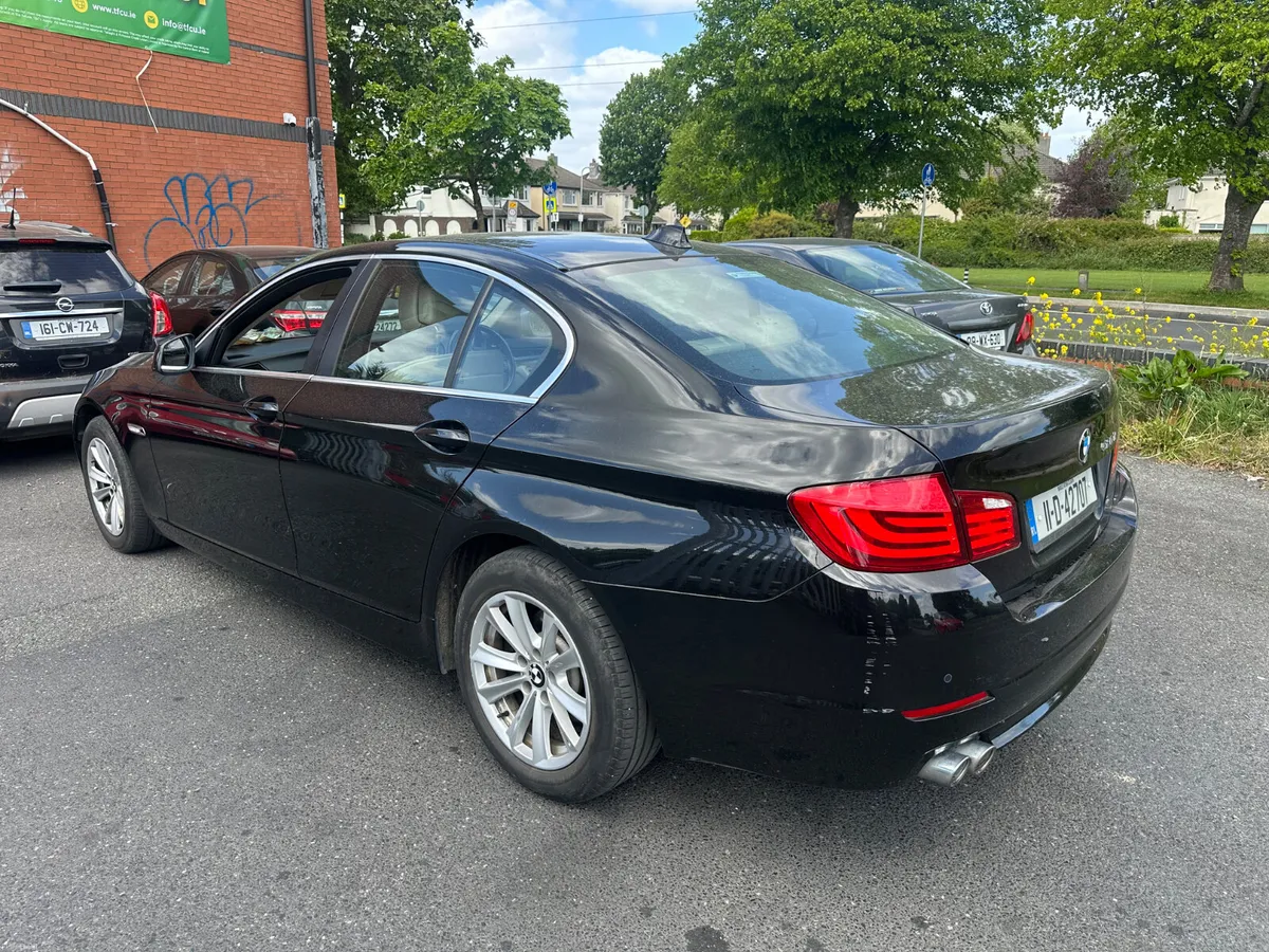 BMW 5-Series 2011 Automatic Low Kms - Image 3