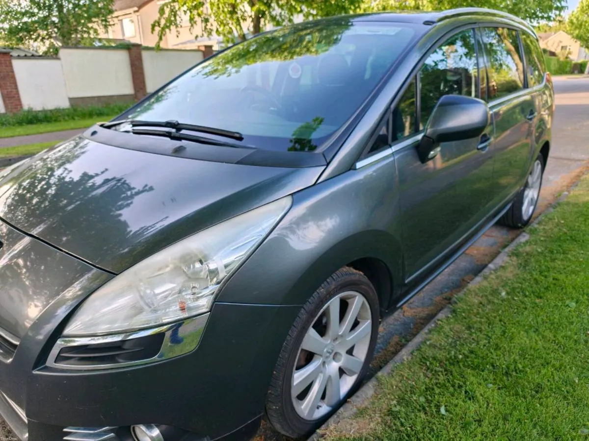 Peugeot 5008 - Image 2