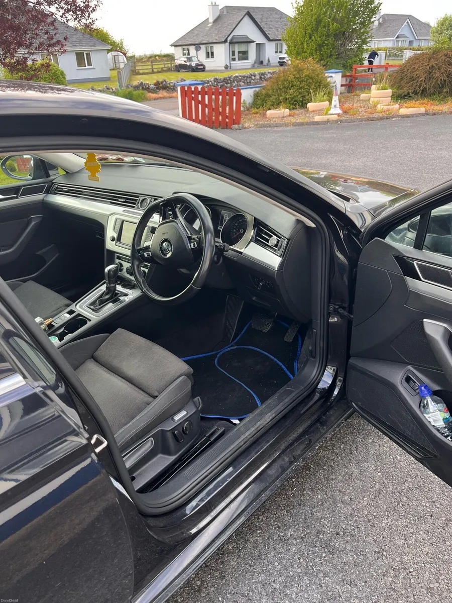 Passat Automatic - Image 3