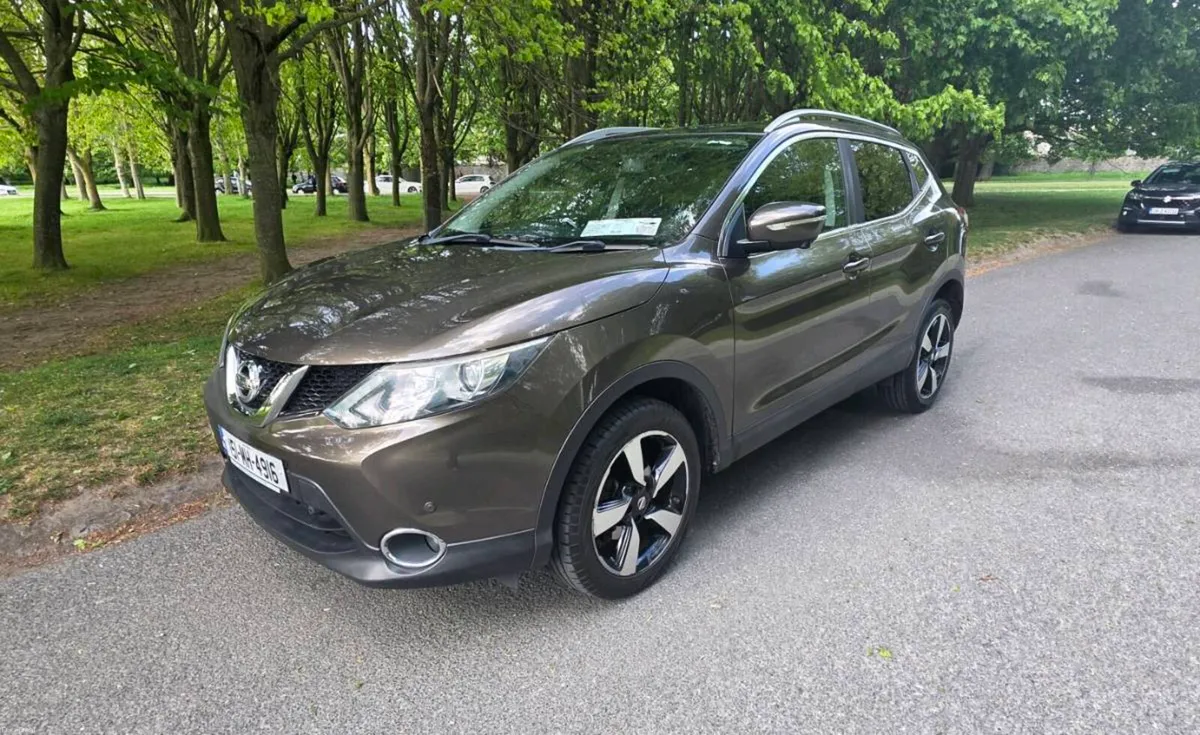 15 Nissan Quashqai PAN ROOF LOW KMS NEW NCT - Image 1