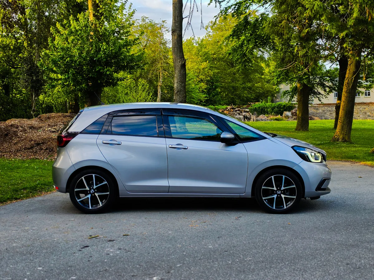 2020 Honda Fit 1.5 Petrol  Hybrid Automatic HEV - Image 3