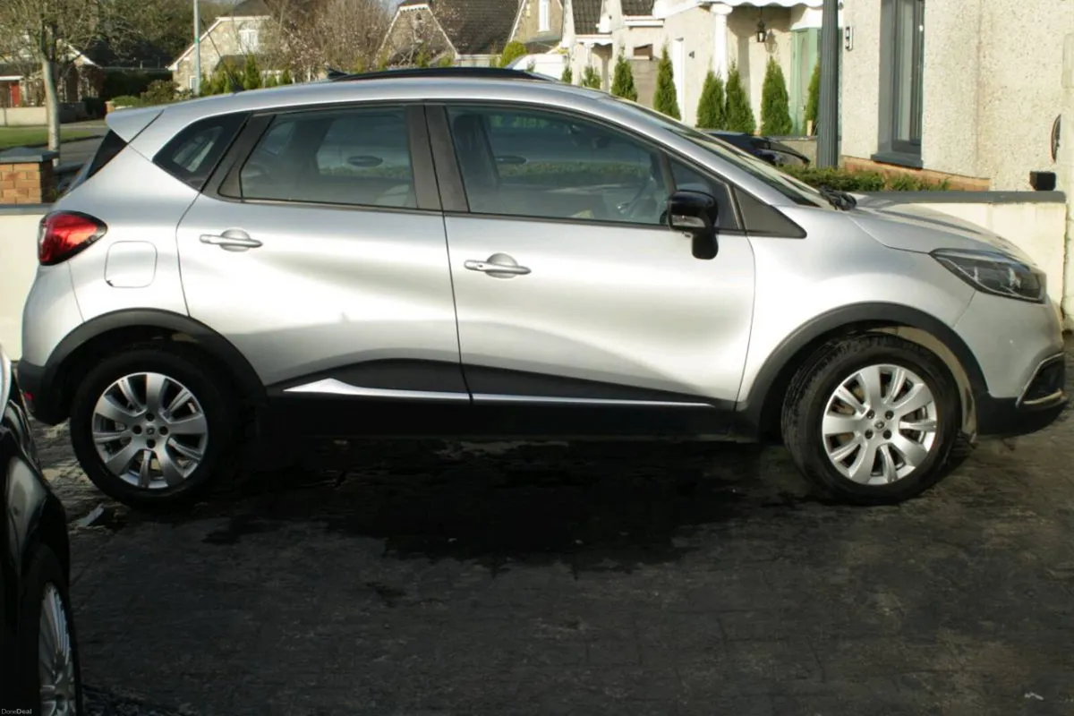 Renault captur - Image 3