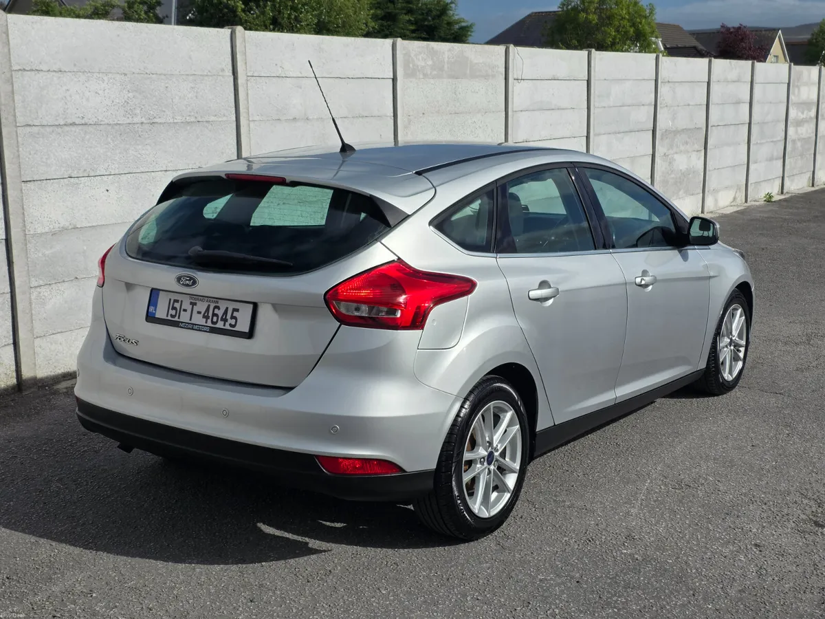 Ford Focus 1.5 TDCi 95PS Zetec - Image 4