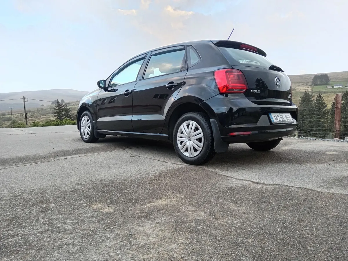 Volkswagen Polo 2014 - Image 2