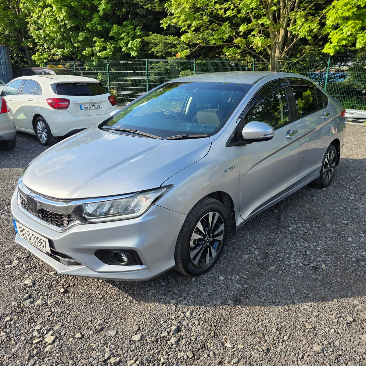 Honda Grace 2018 Hybrid Automatic Low Miles - Image 3