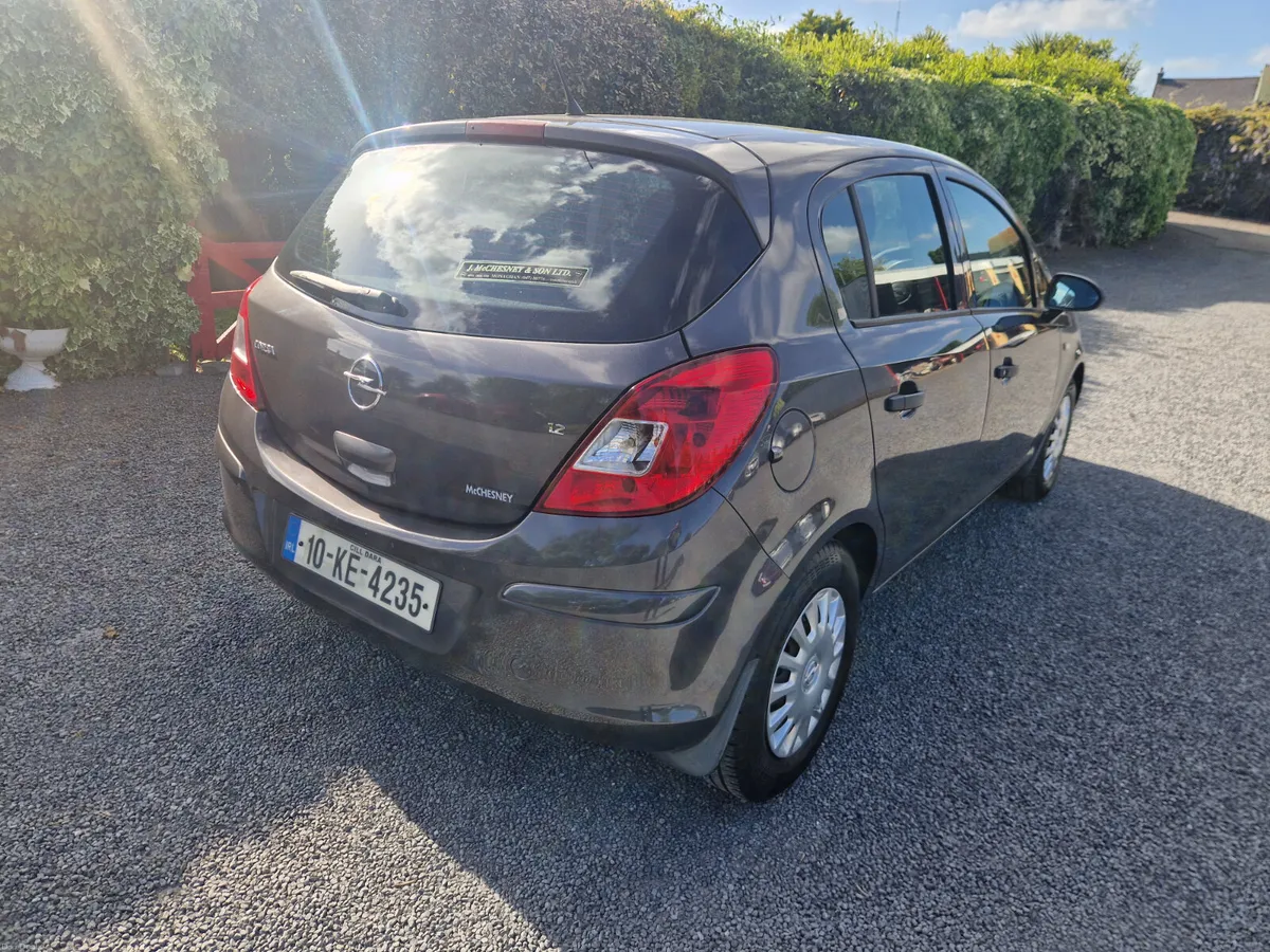Opel Corsa AUTOMATIC 2010 - Image 4