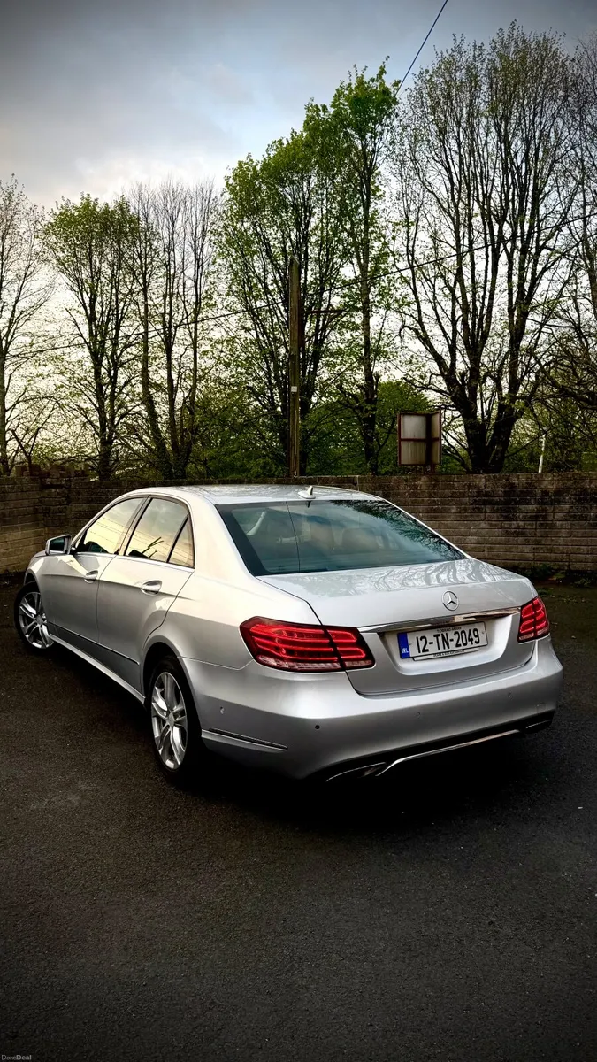 Mercedes e220 250hp exclusive - Image 1