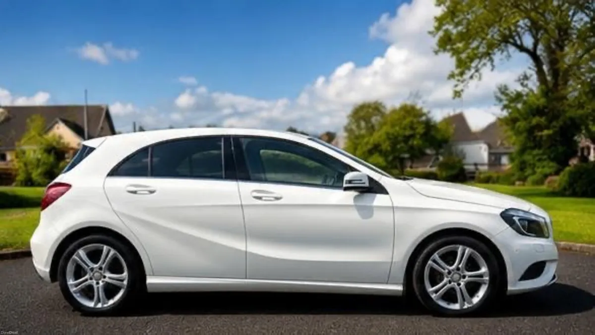 Mercedes-Benz A-Class 2014 - Image 2