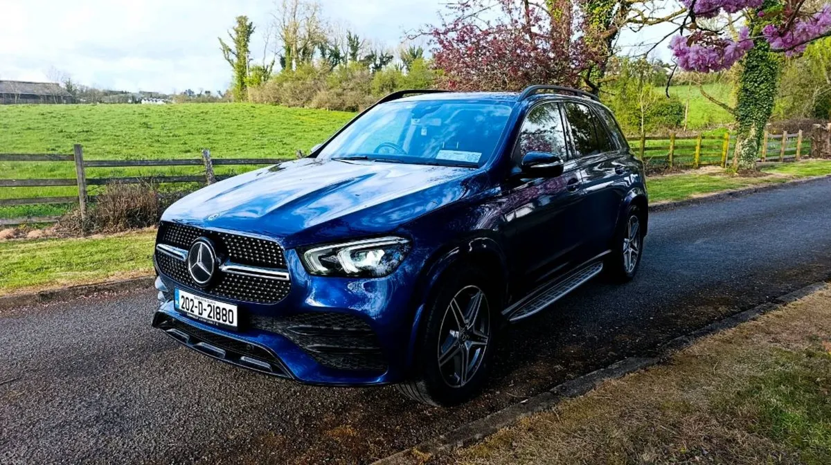 2020 Mercedes 300 GLE Automatic - Image 2
