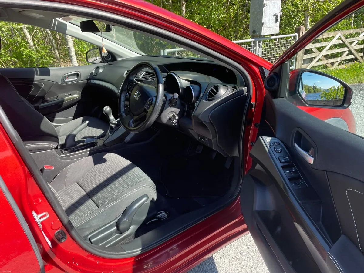 Honda Civic 2017 1.6 diesel nct 3/27 tax 9/26 - Image 6