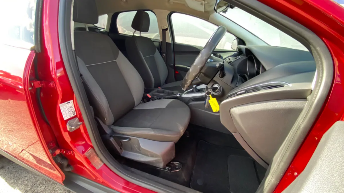 Ford Focus 1.6 Dsl Zetec Nct 9/27 Air con - Image 6