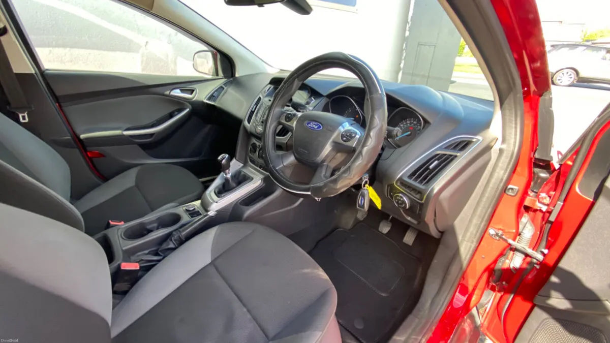 Ford Focus 1.6 Dsl Zetec Nct 9/27 Air con - Image 5