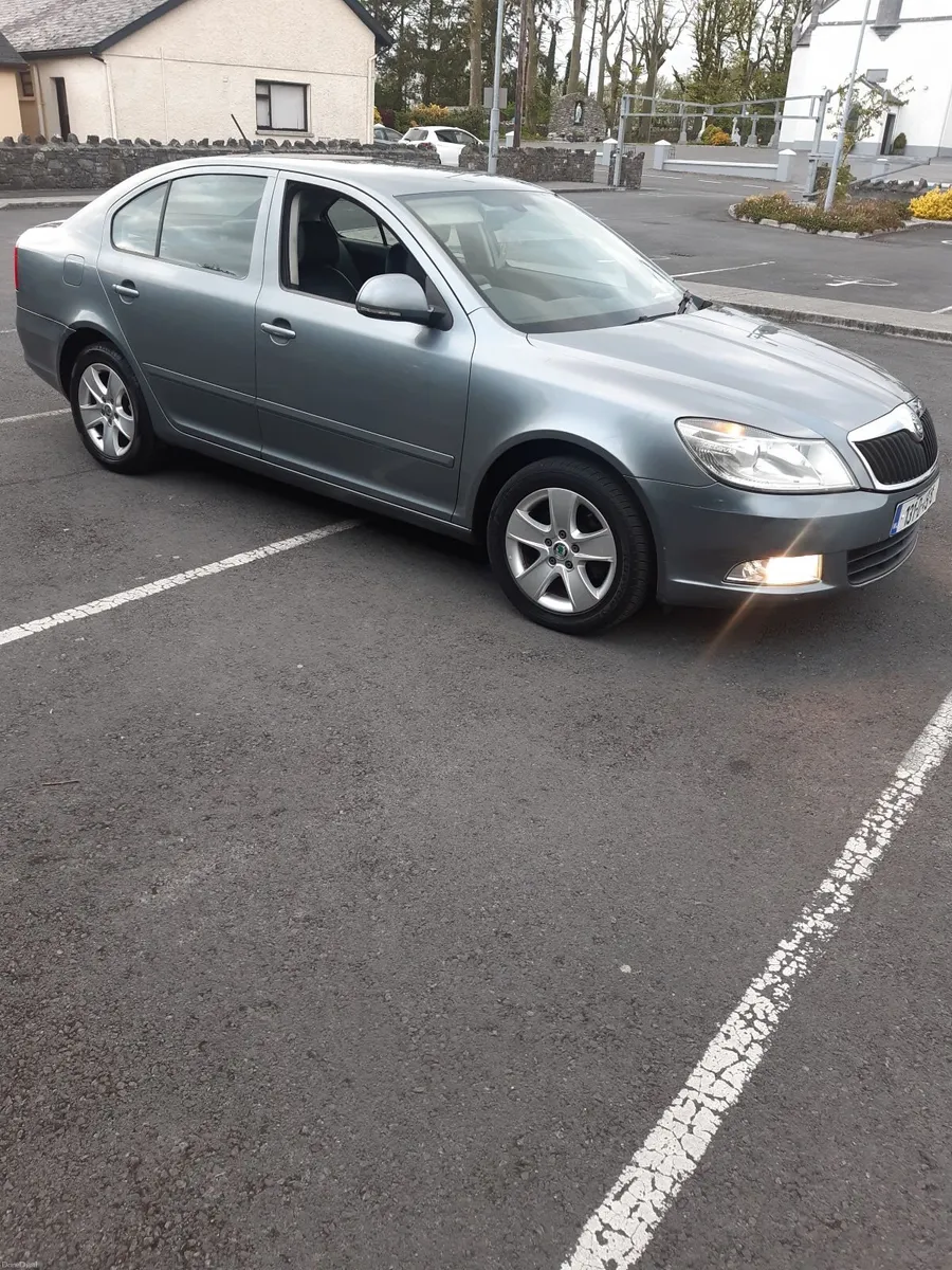 Skoda Octavia 2013 - Image 1