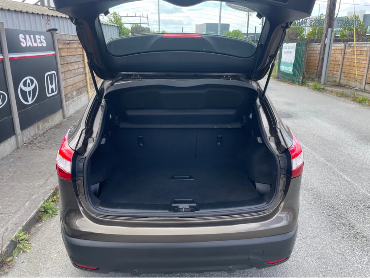 Nissan Qashqai 1.5 DCI ACENTA SMART V VISION 110PS - Image 6