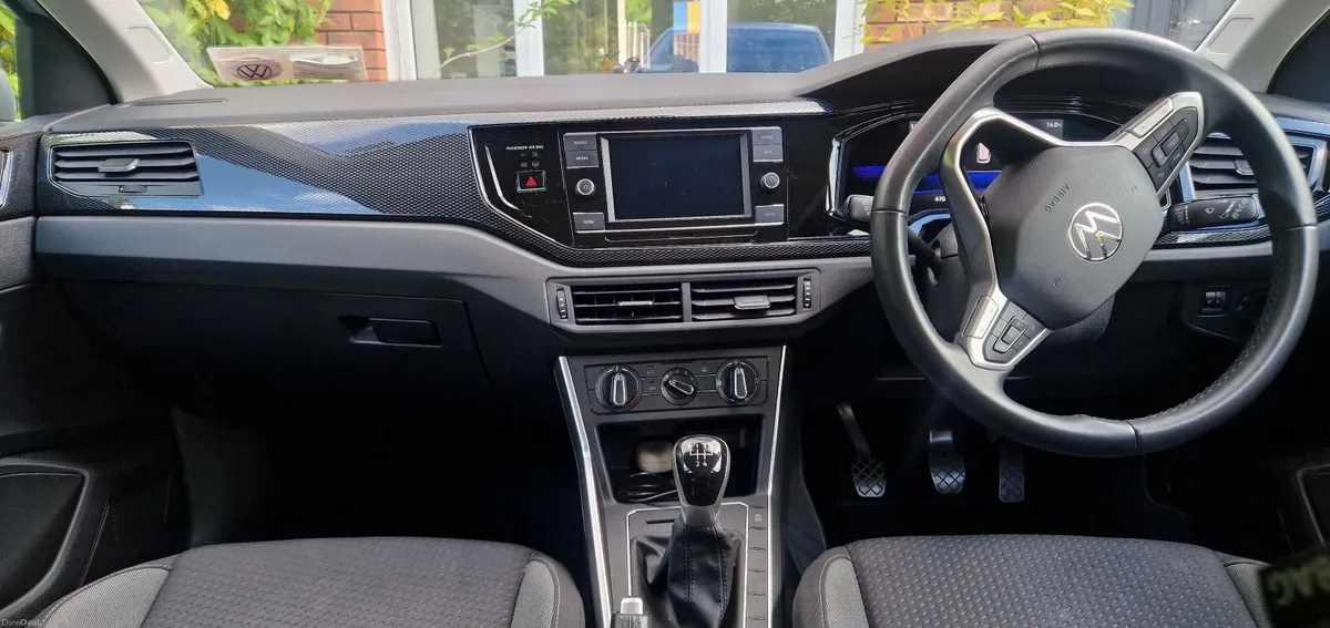 Volkswagen Polo 2022 - Image 4