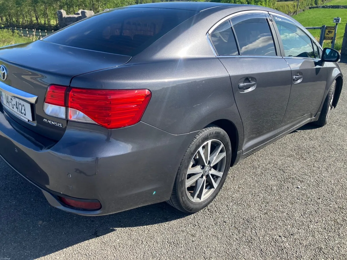 Toyota Avensis Auto taxed and tested - Image 4