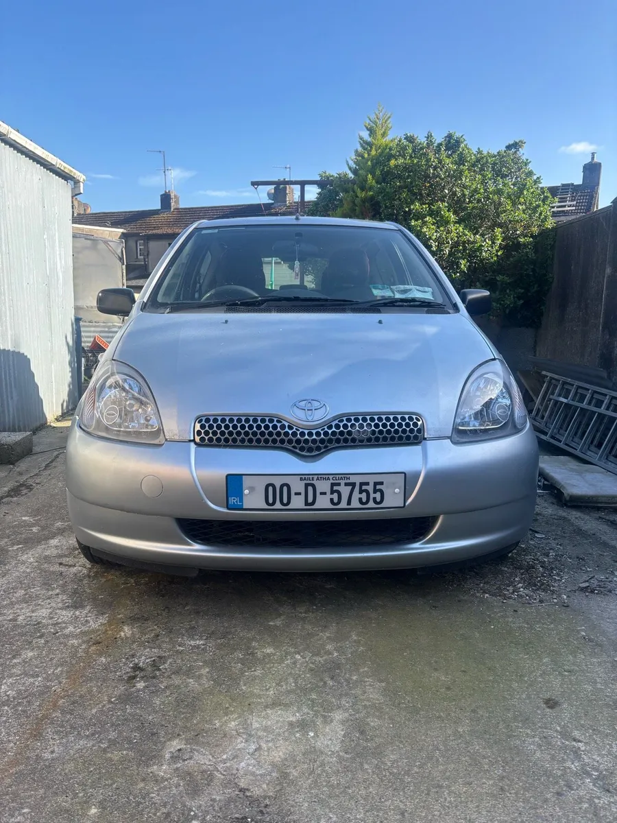 Toyota Yaris - Image 2