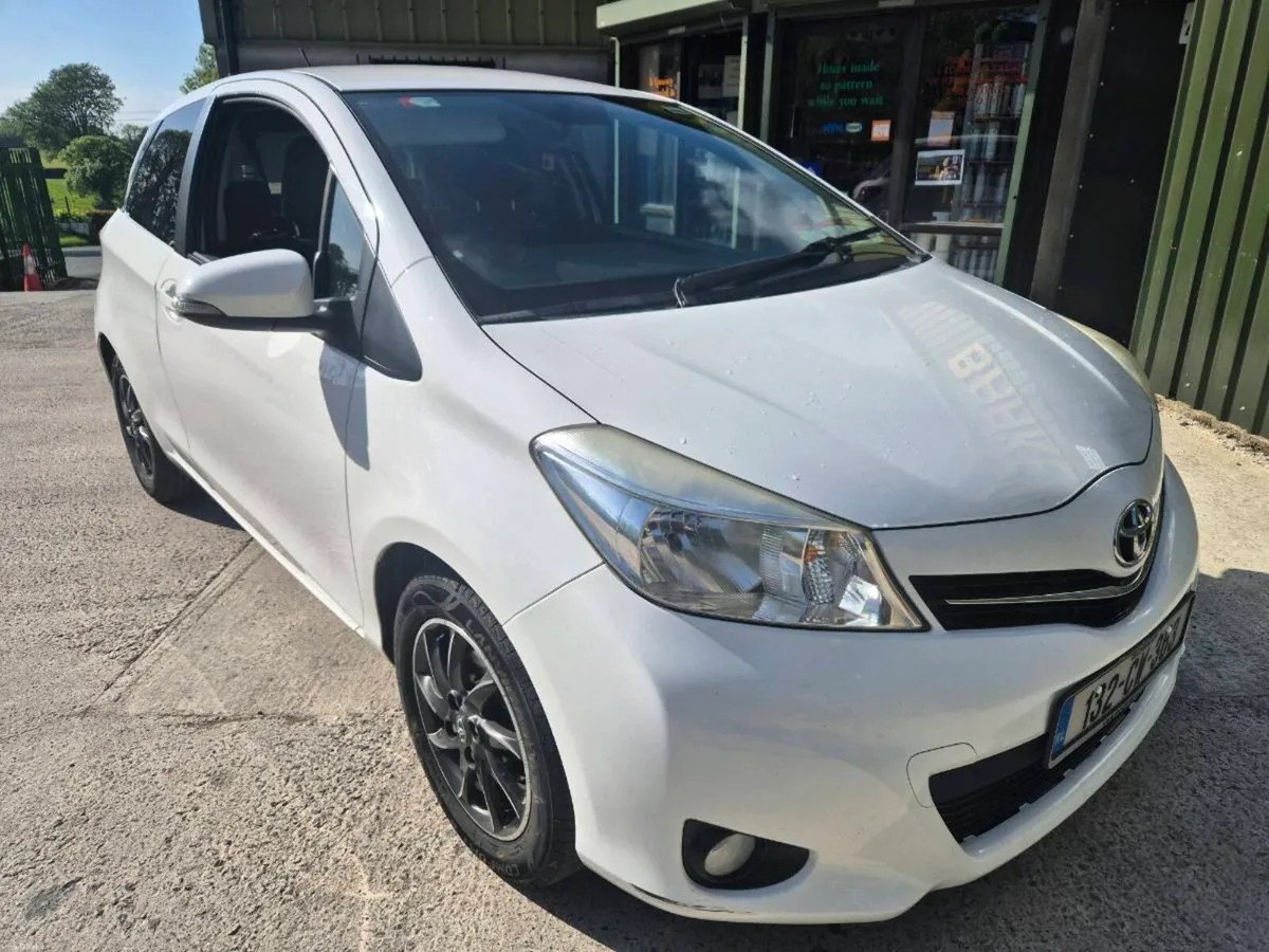2013 yaris nct 2027 tax 220k km. 3 door - Image 1