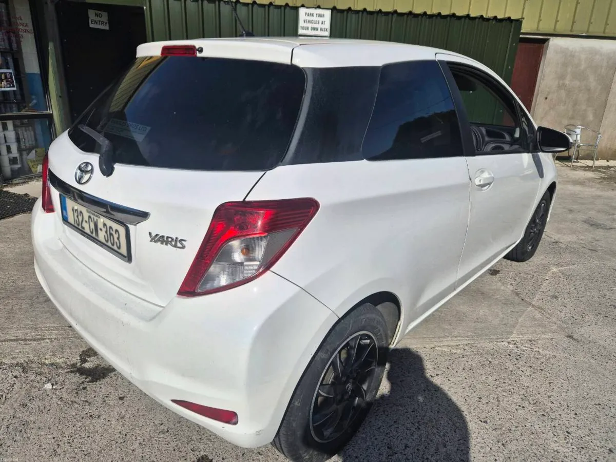 2013 yaris nct 2027 tax 220k km. 3 door - Image 3