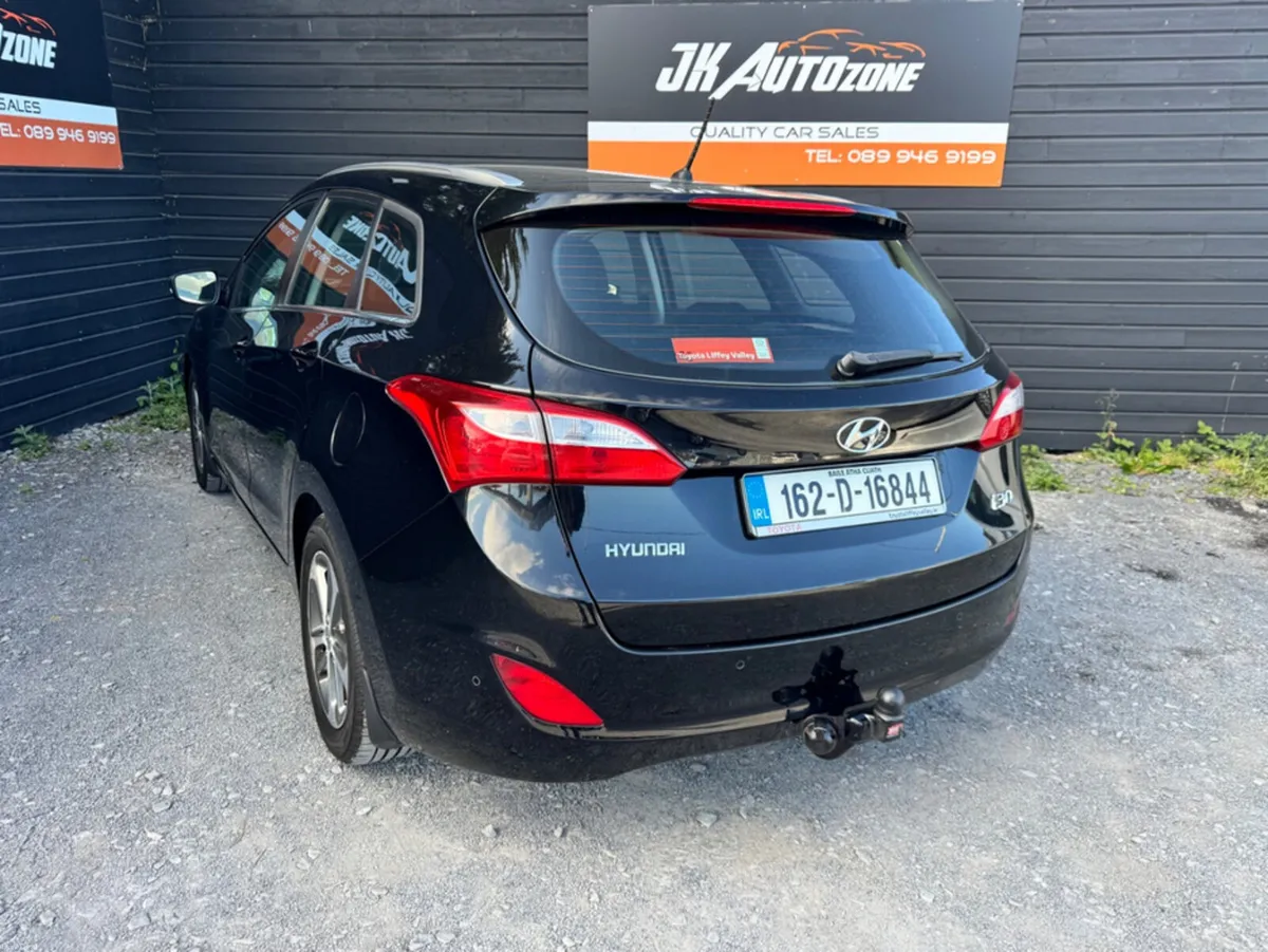 Hyundai i30 1.6 TOURER DELUXE 5DR - Image 5