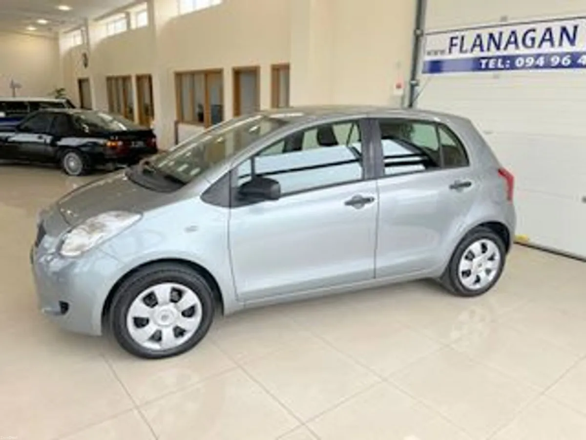 Toyota Yaris 1.0L TERRA 5DR - Image 3