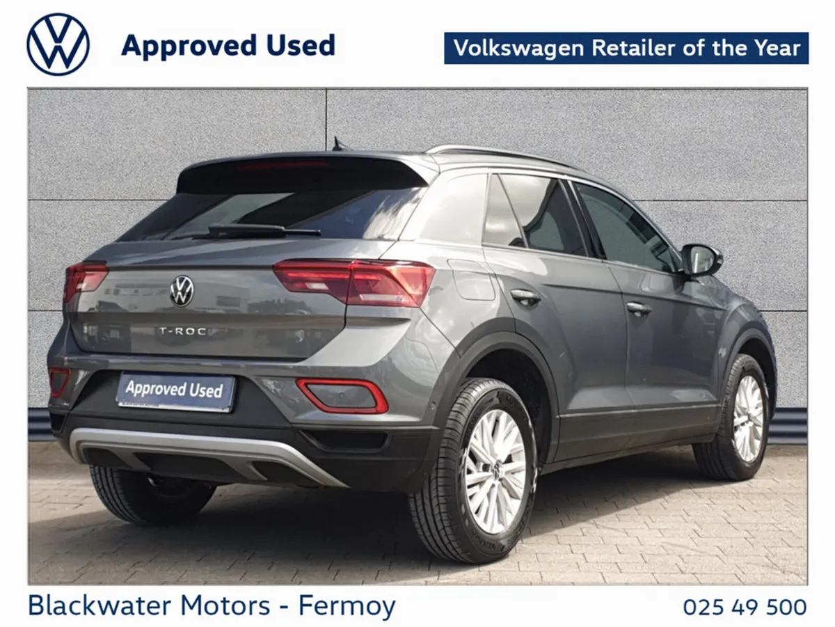 Volkswagen T-Roc 1.0TSI 110BHP LIFE - Image 4
