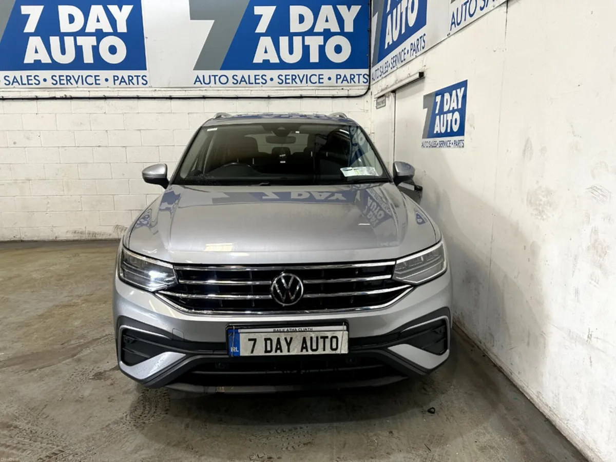 Volkswagen Tiguan Allspace 7 SEATER AUTO LIFE 2.0 - Image 2