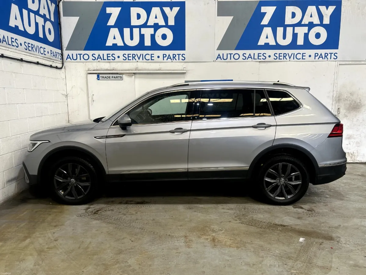 Volkswagen Tiguan Allspace 7 SEATER AUTO LIFE 2.0 - Image 4