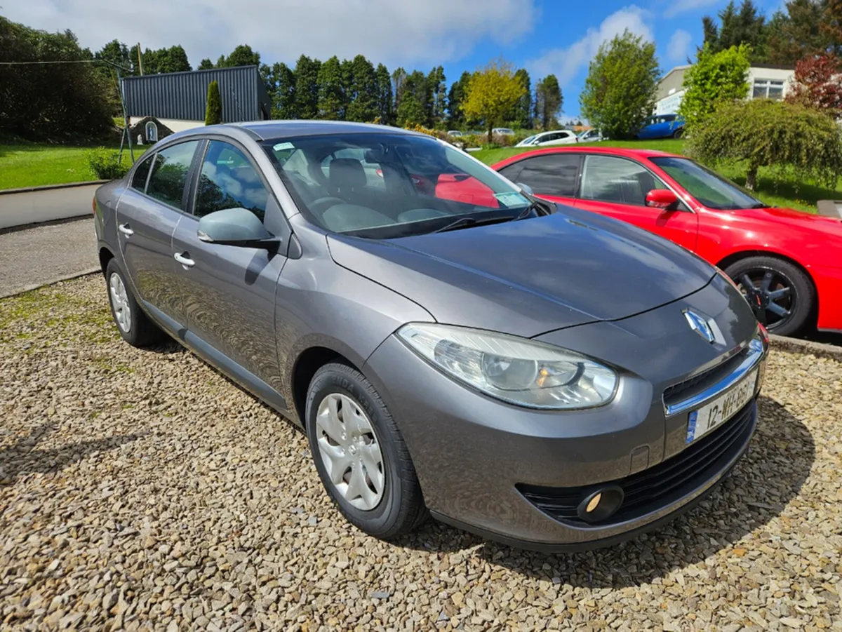 Renault Fluence EXPRESSION 1.5 DCI 90 4DR - Image 1