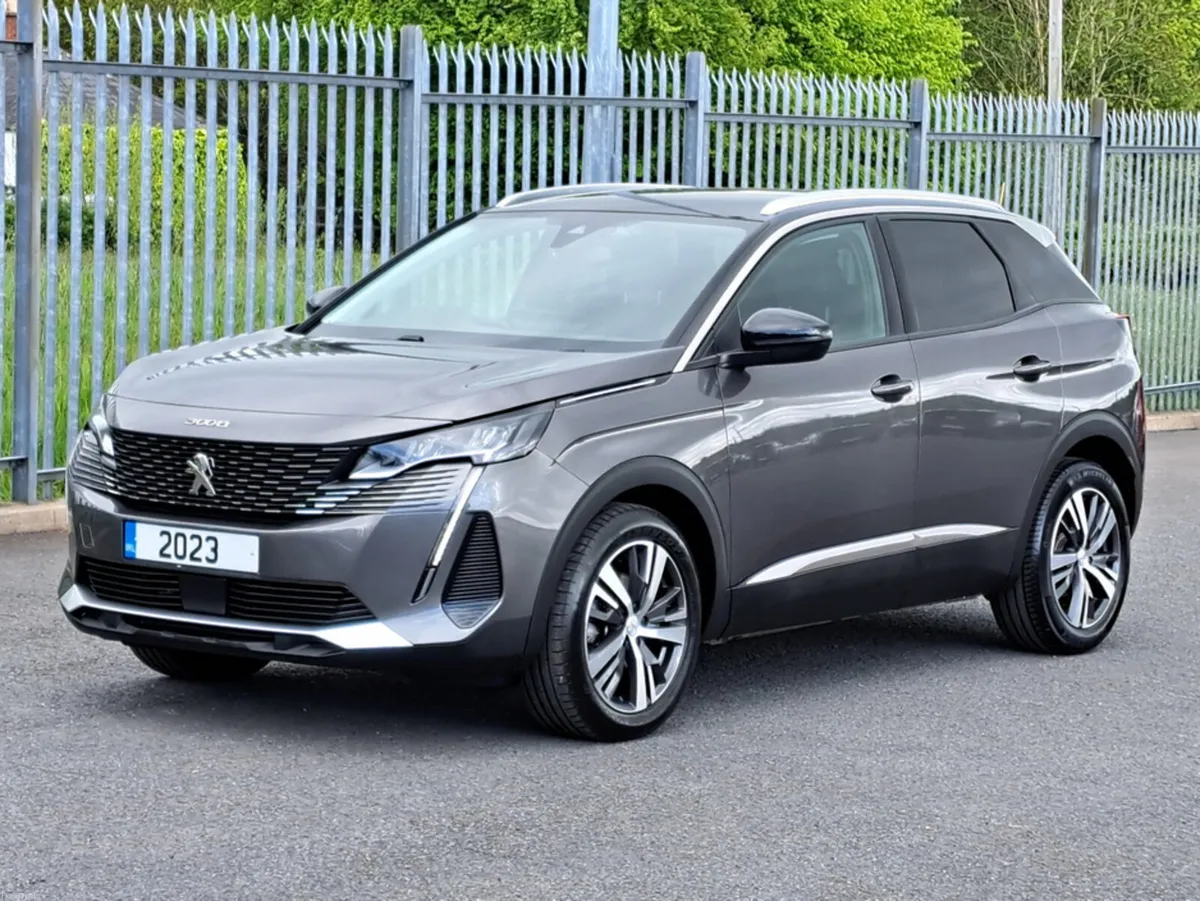 Peugeot 3008 ALLURE PREMIUM 1.5TD 130BHP 8 SPEED A - Image 4