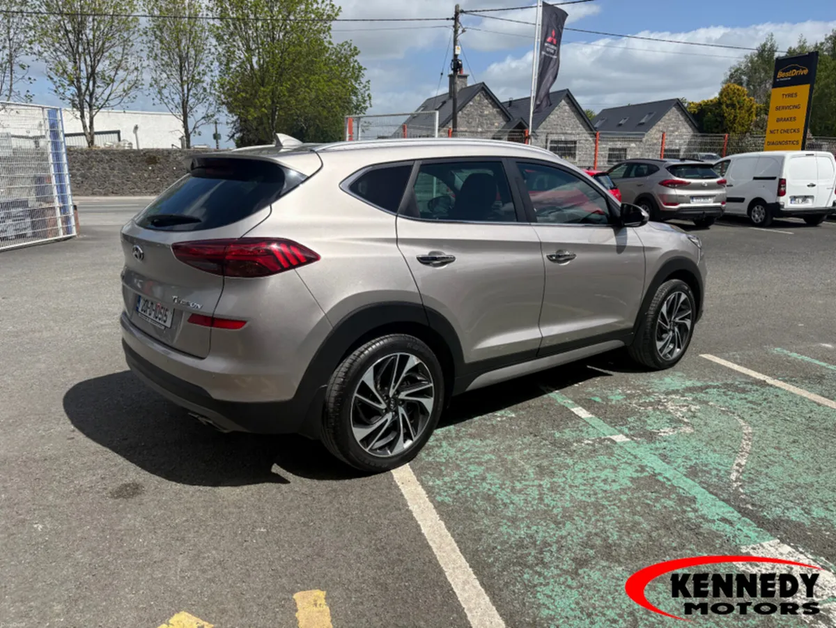 Hyundai Tucson IX35 EXECUTIVE PLUS 5DR - Image 4