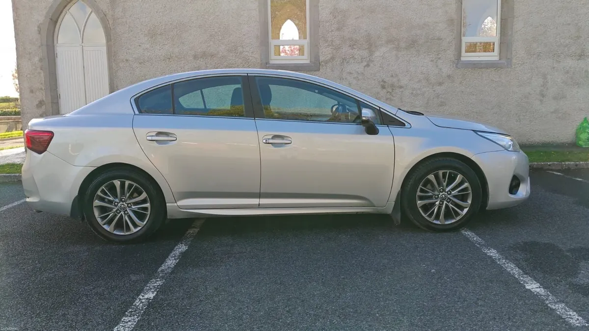 Toyota Avensis151 1.6 Diesel long Nct Full Service - Image 2