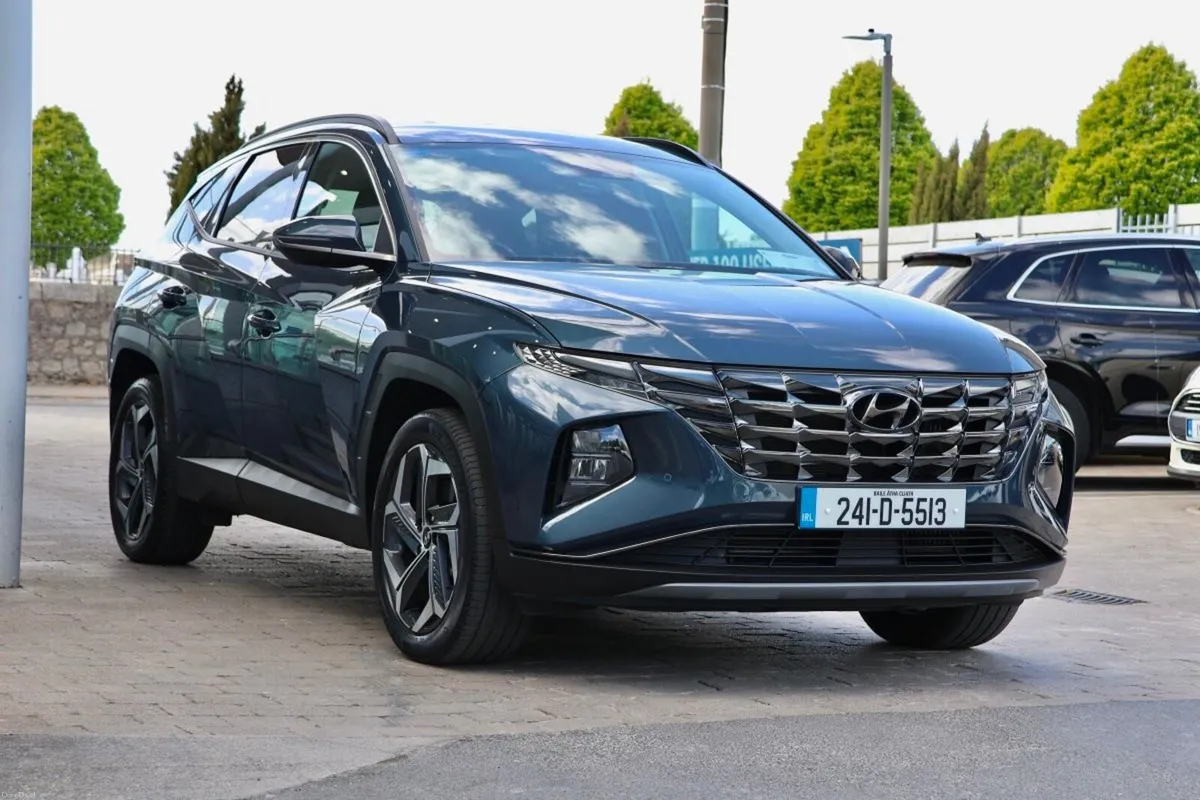 Hyundai Tucson 2WD Executive Plus HEV STG Auto - Image 3