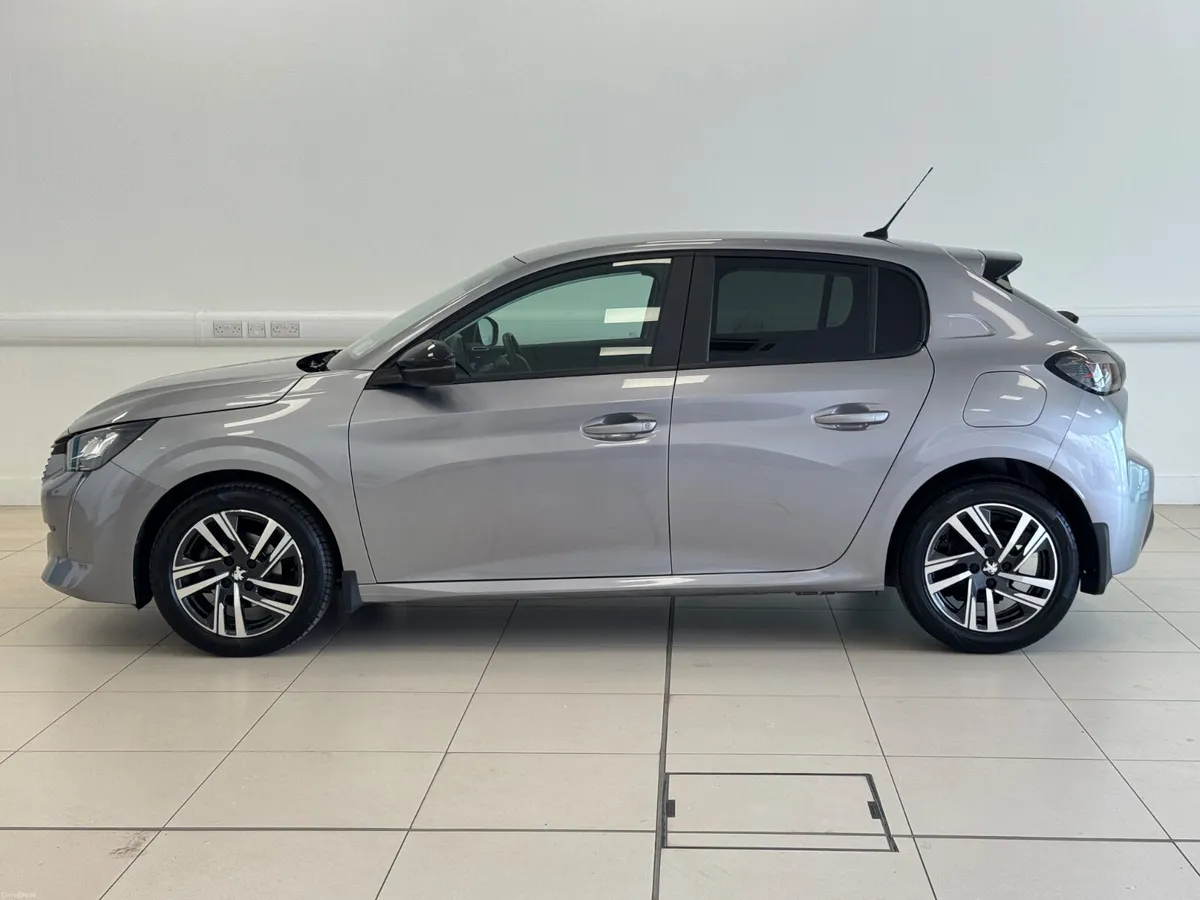 Peugeot 208 2023 - Image 4