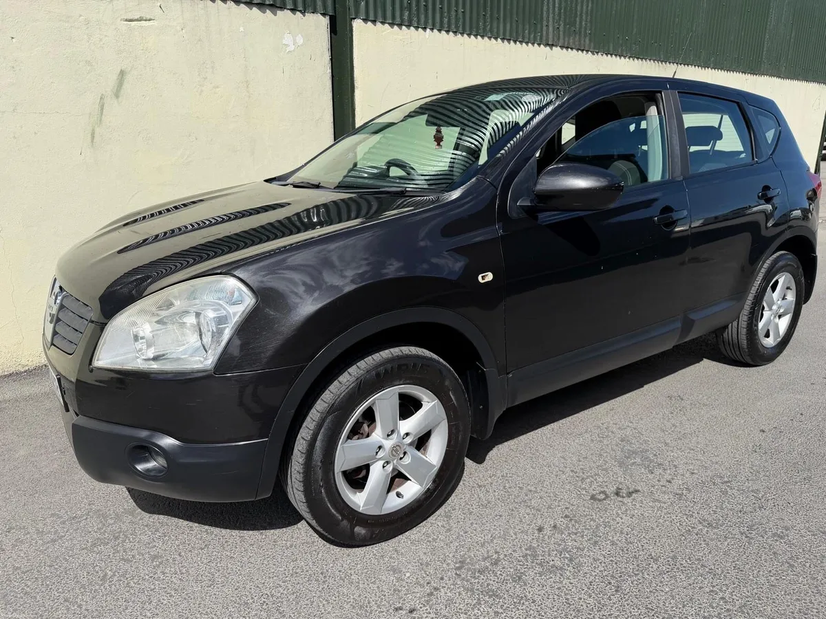 Nissan Qashqai 1.6 Petrol 2009 *NCT & TAX* - Image 4